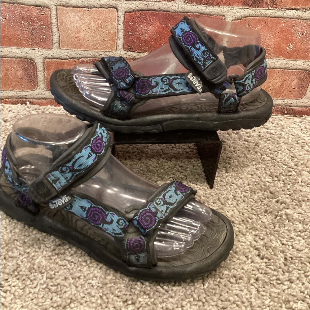 Teva Womens Water Sandals size 8